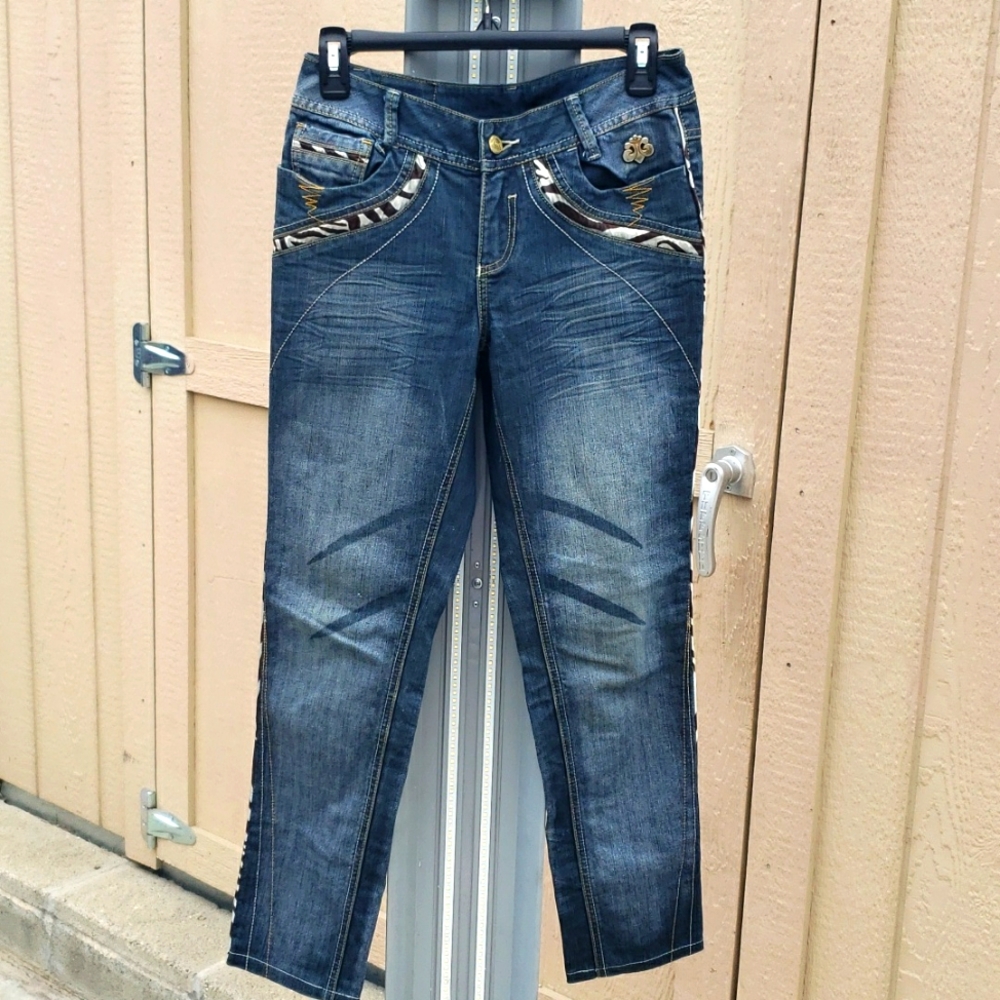 Women's Dereon jeans